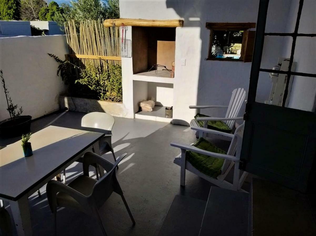 Ta Mala'S Cottage Принс Алберт Екстериор снимка
